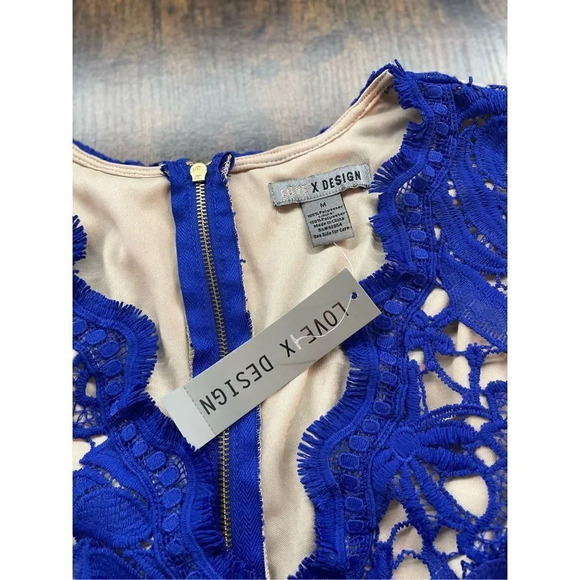 Love X Design Selma Surplice Lace dress - Picture 3 of 12